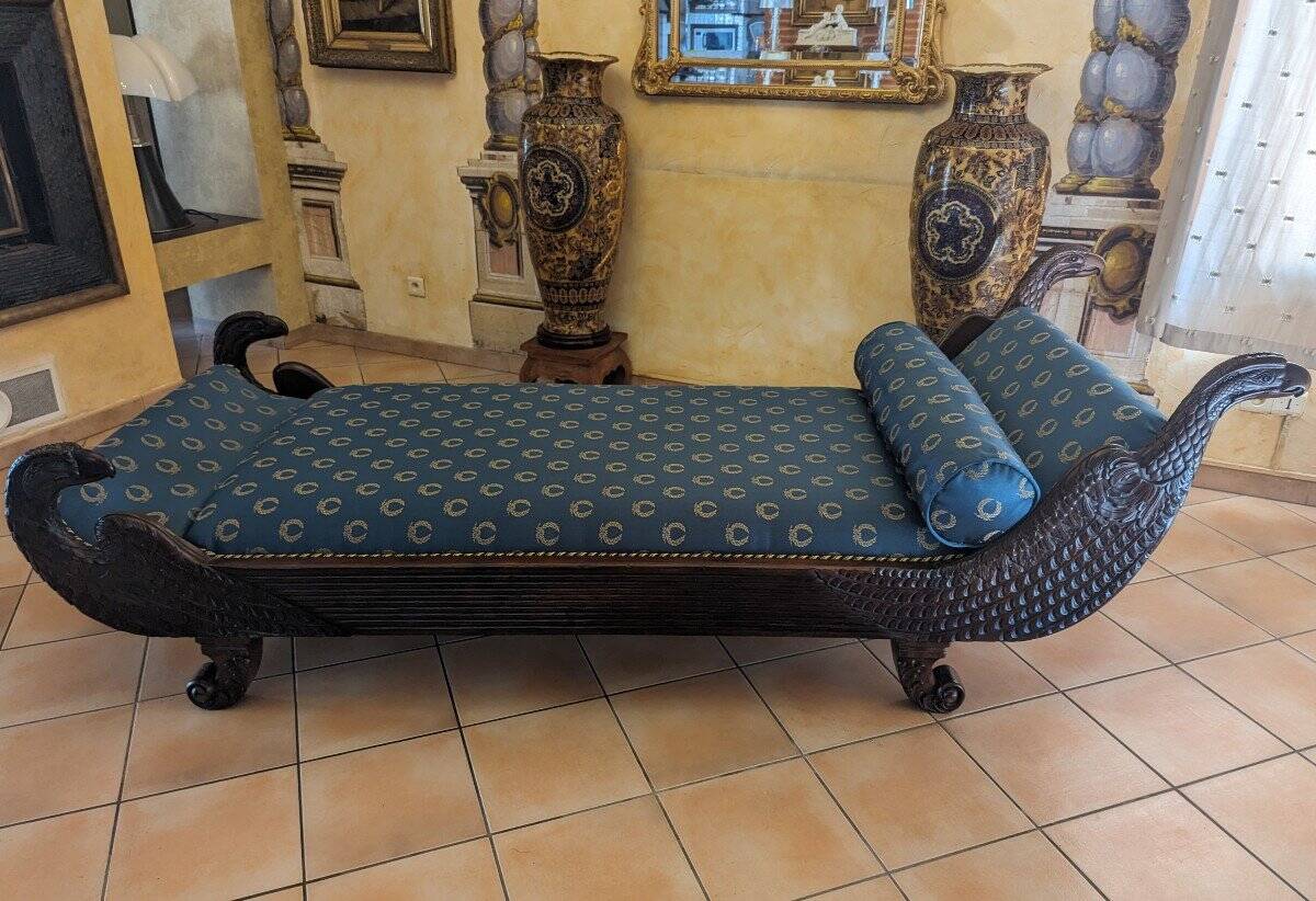 Empire period bench or daybed in Cuban mahogany