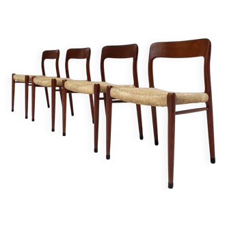 Set of 4 Model 75 chairs by Niels O. Möller, 1950s