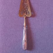 Silver and vermeil openwork art nouveau pie server