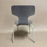 “arne jacobsen” children’s model chair.