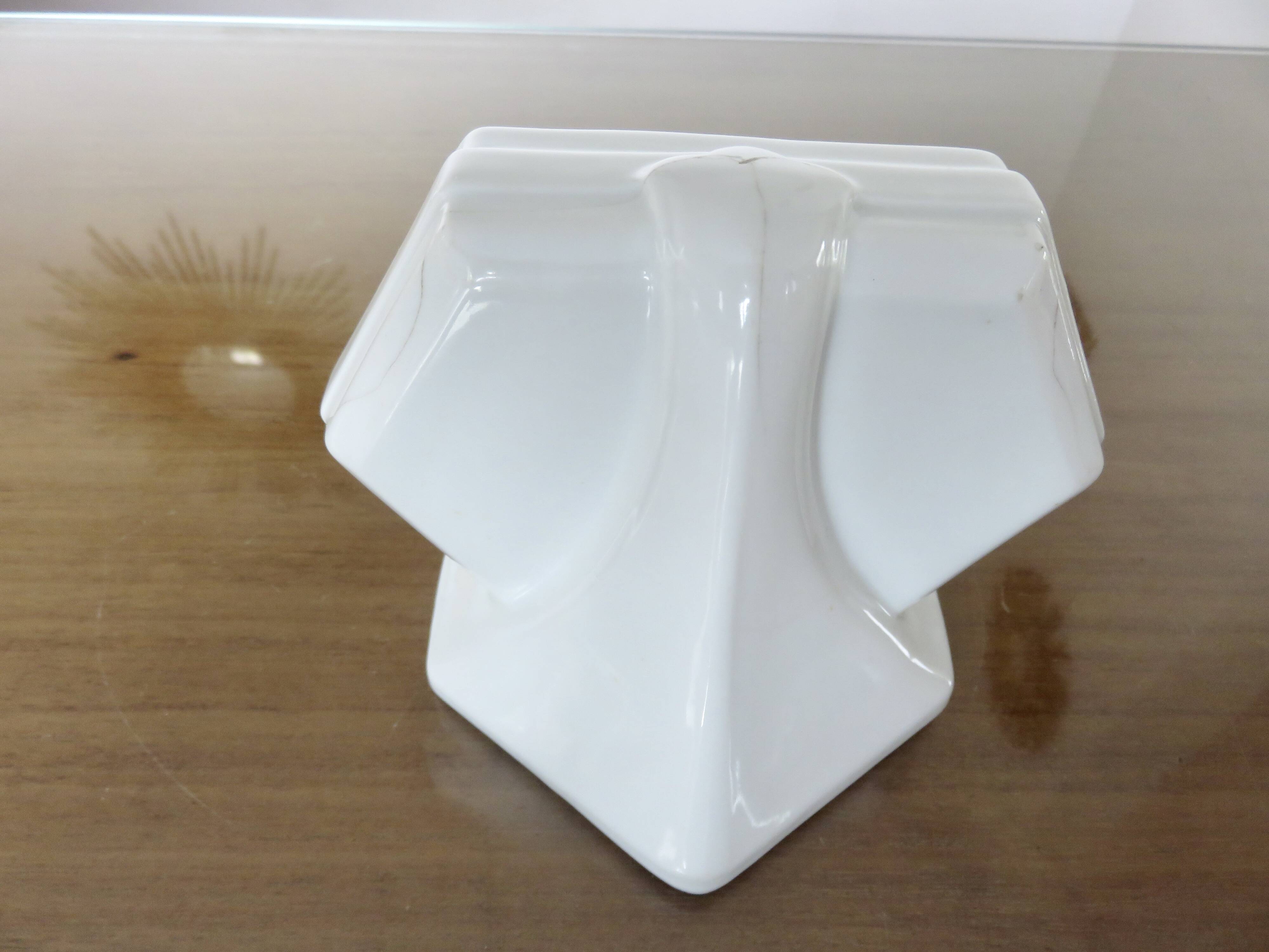 Art Deco soap dish in white porcelain