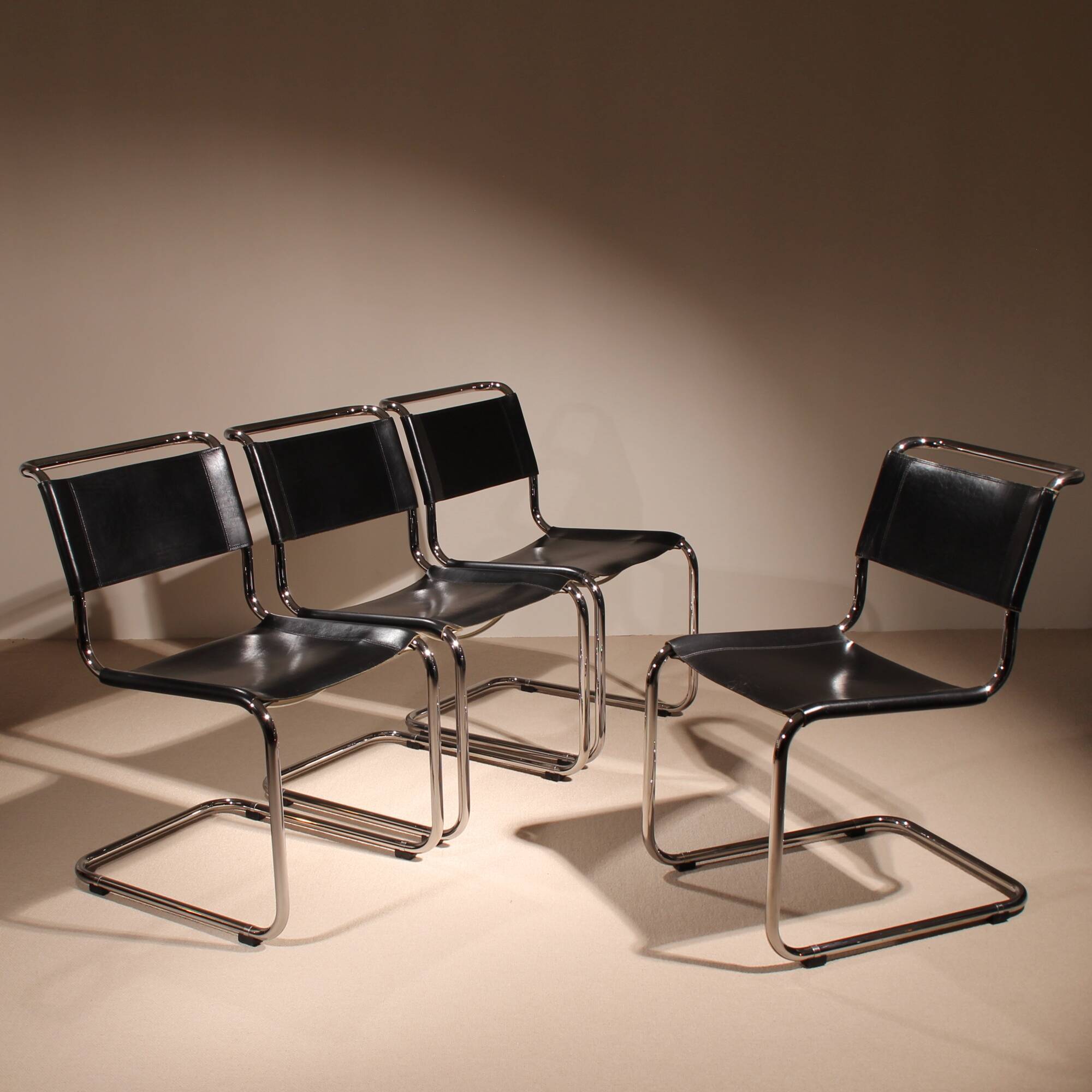 Four Cantilever Chairs ‚S33‘ by Mart Stam for Thonet | Germany 1926