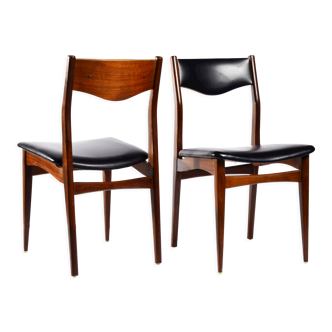 Pair of teak and skaî chairs