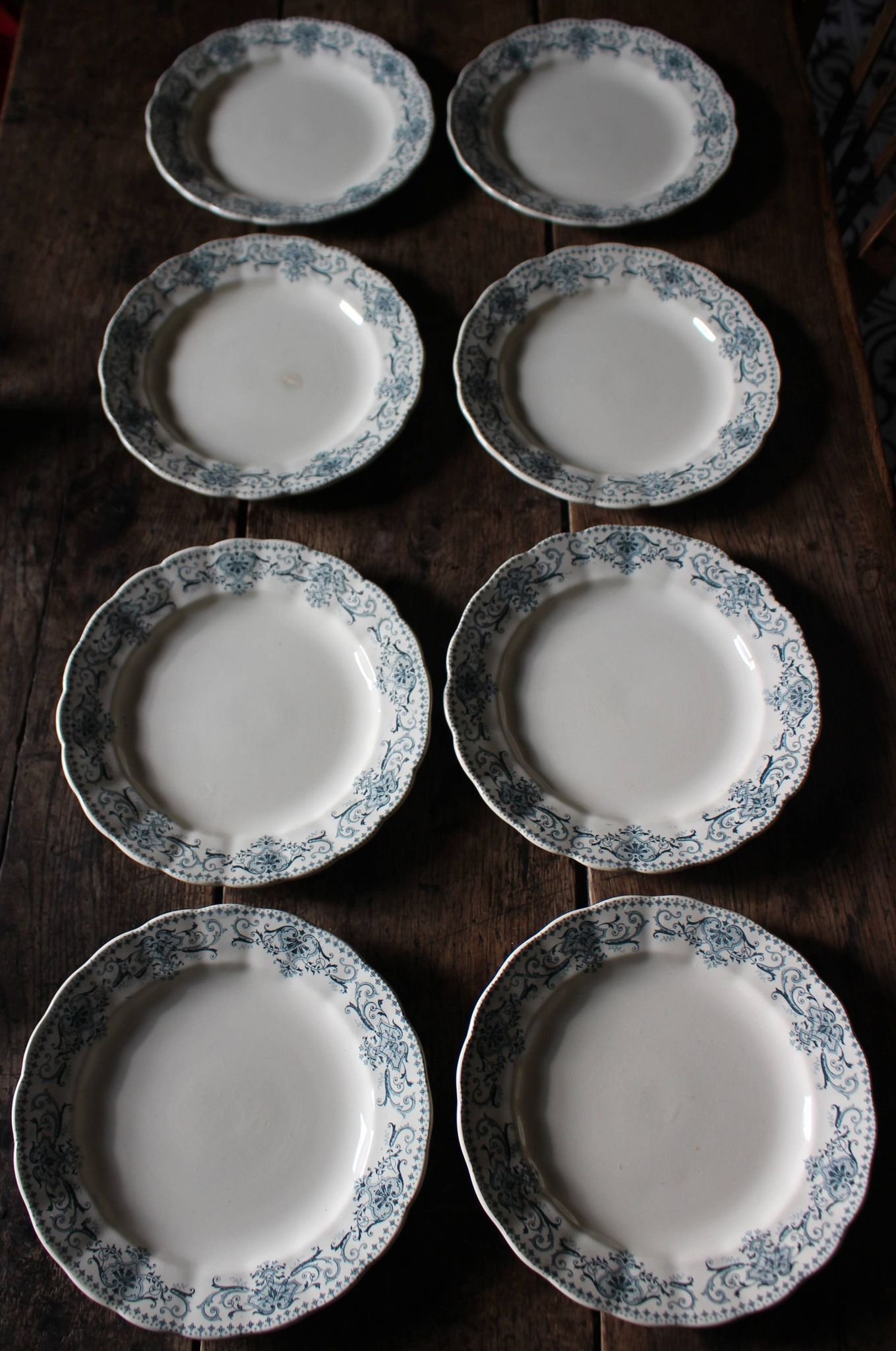 8 assiettes plates en Terre de Fer bleue Verdun HBC