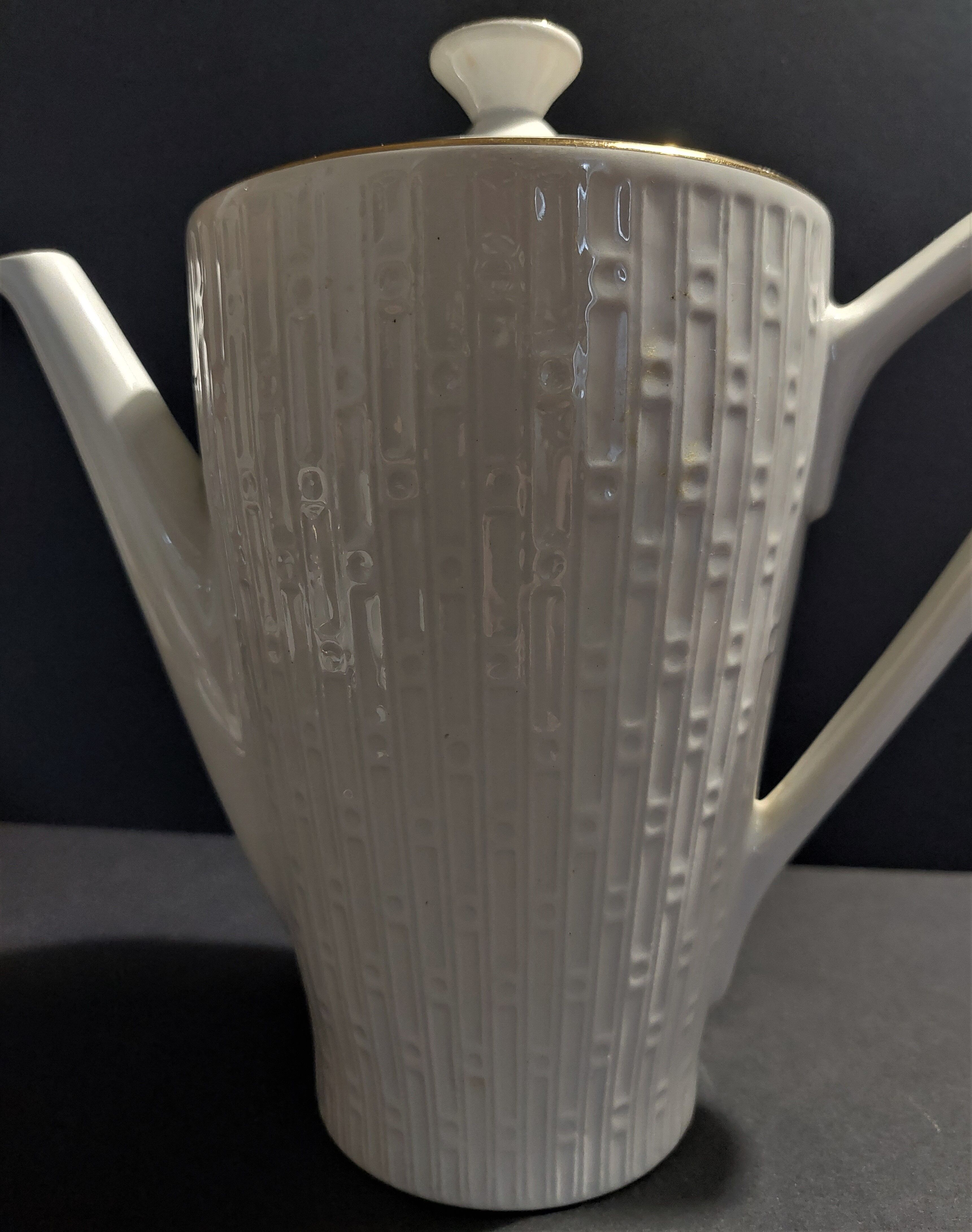 Pouring coffee service and two cups Lunéville KG mid-twentieth