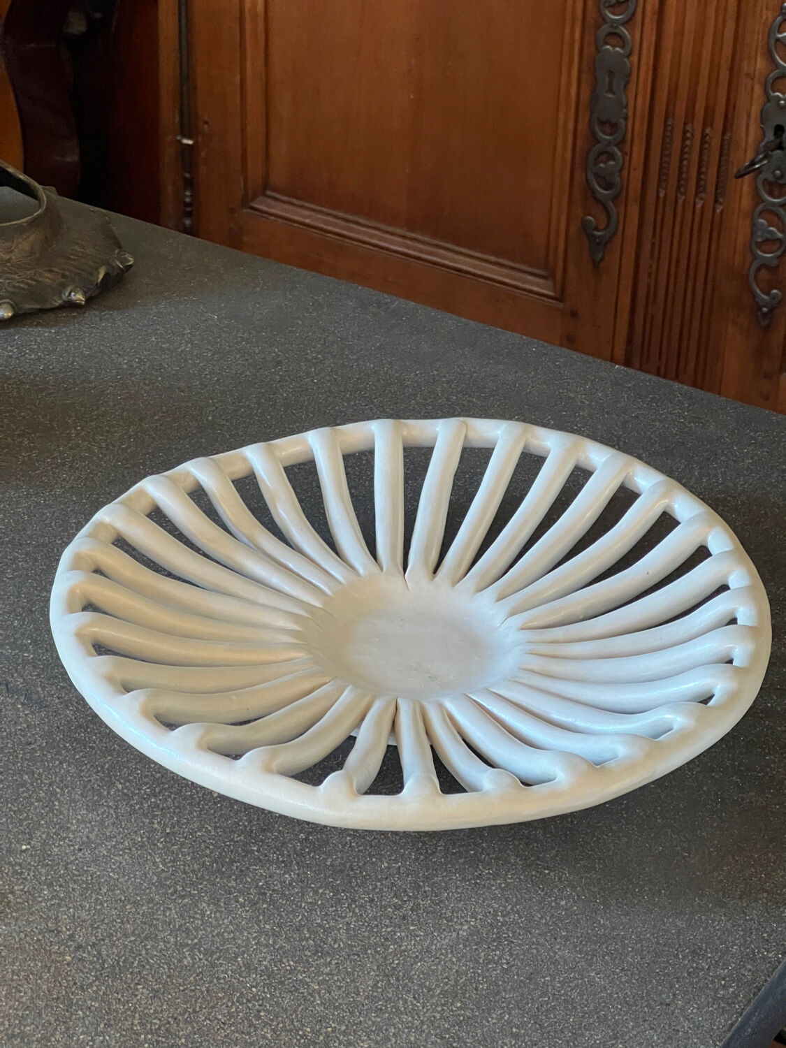 Ceramic plate