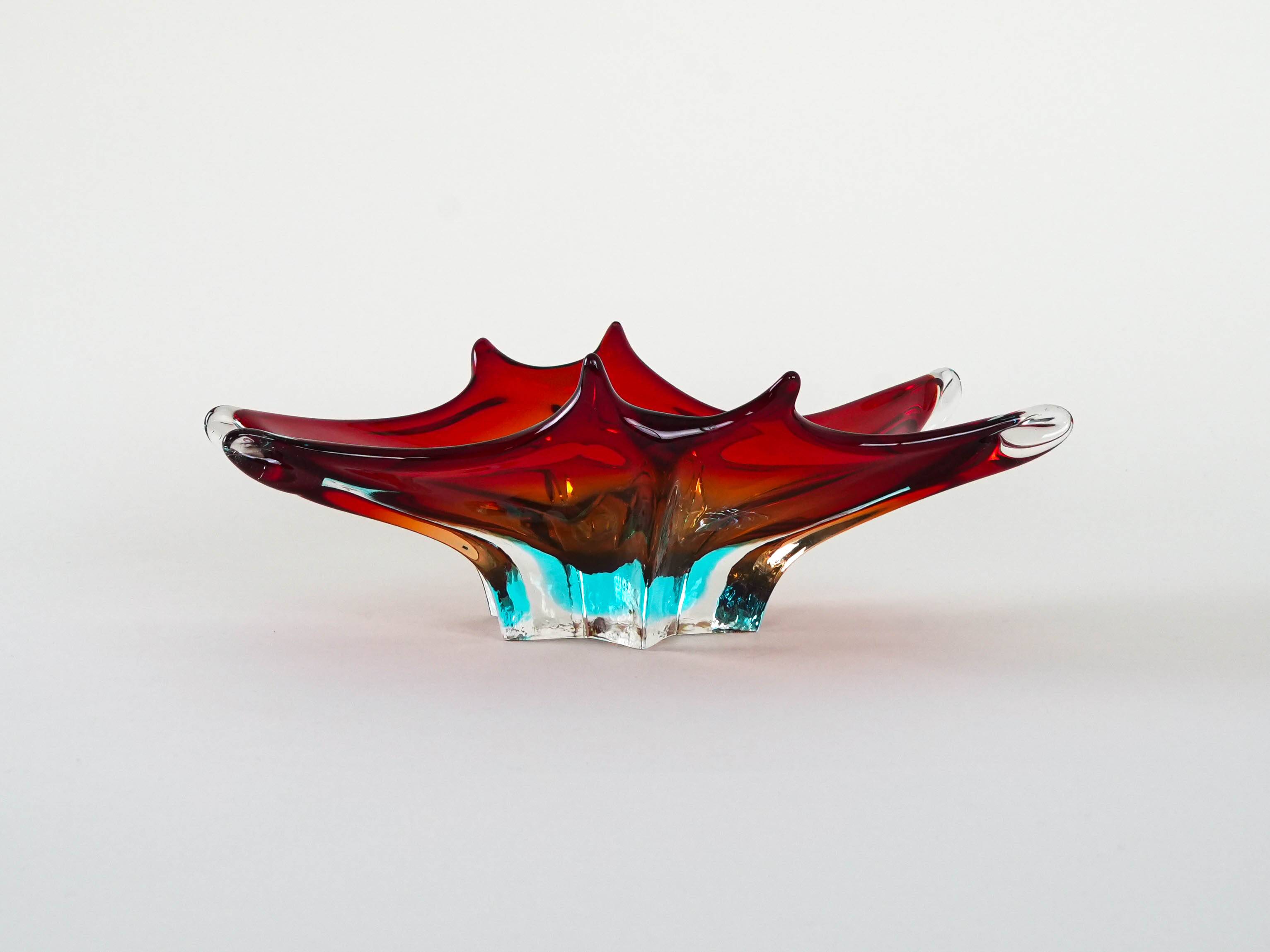 Platter, Murano glass, Italian design, 1970s, production: Italy