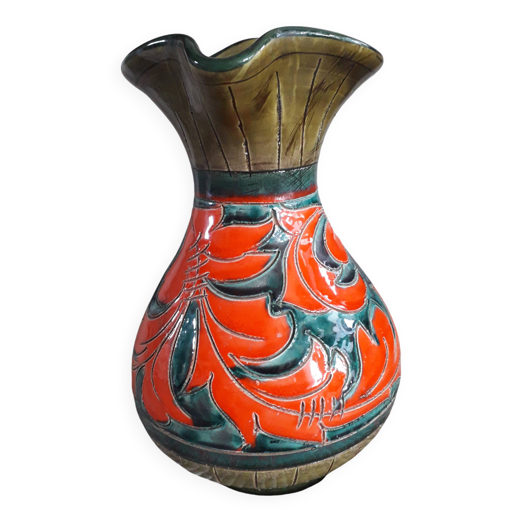 Vintage signed vase in Italian ceramic