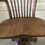 American Swivel and tilting armchair