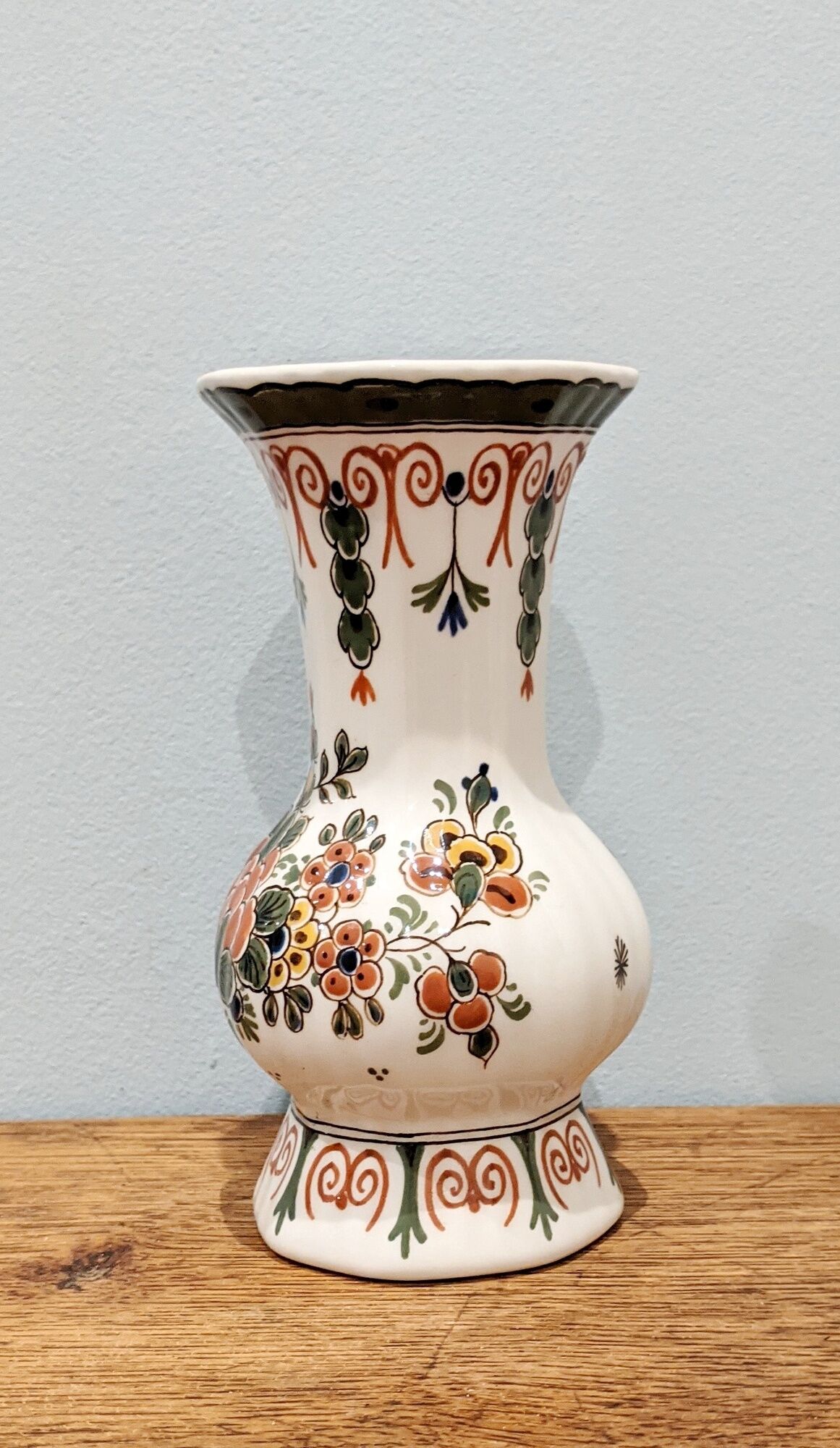 hand-painted polychrome porcelain vase from the Royal Delft Factory