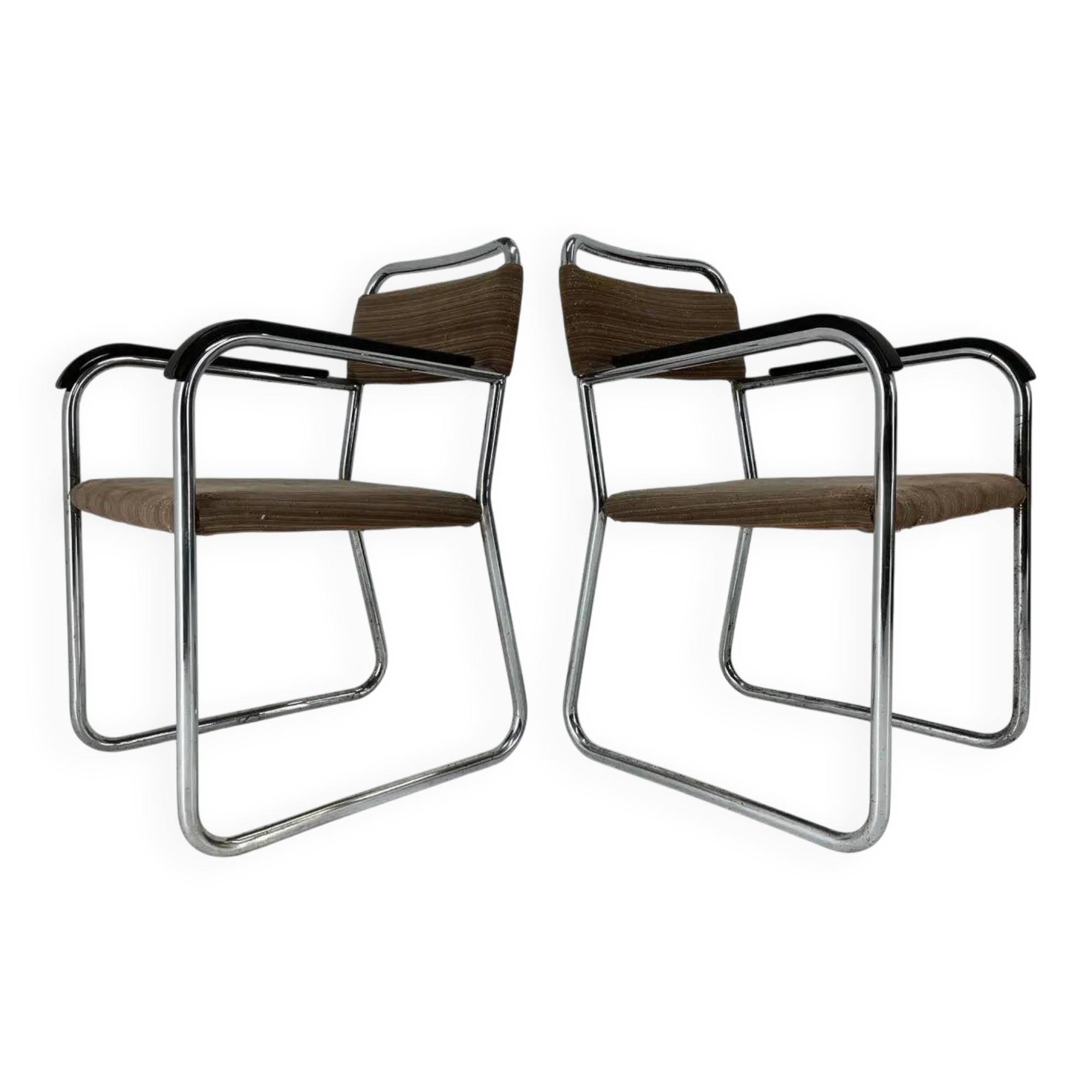 Pair of Bauhaus tubular steel chrome armchairs, 1930s