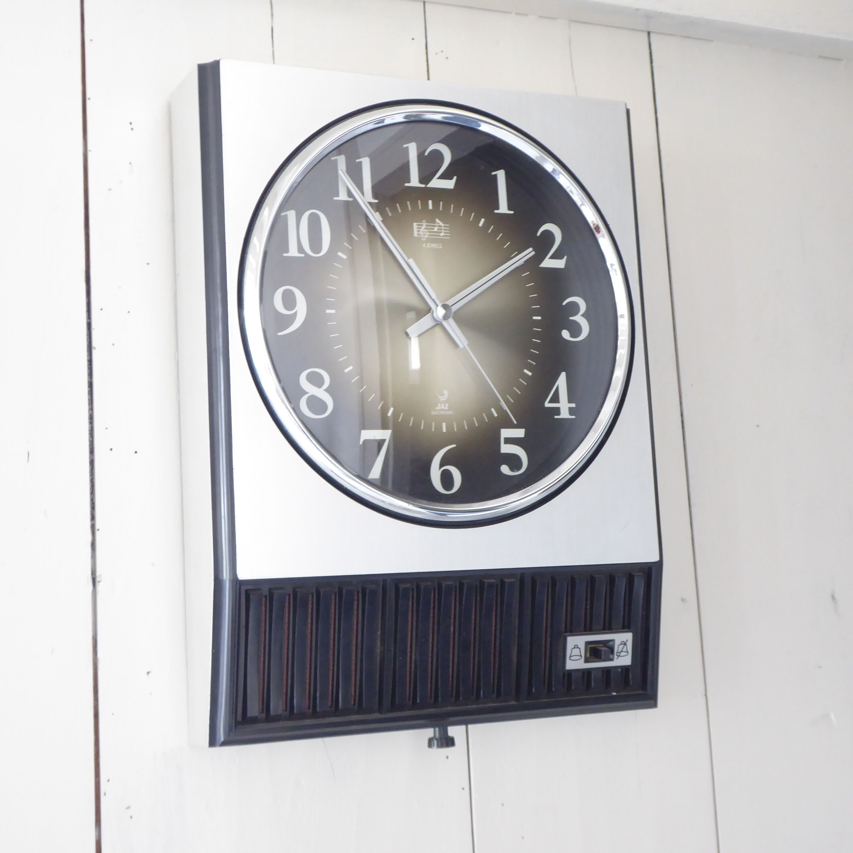 WALL clock JAZ electronics