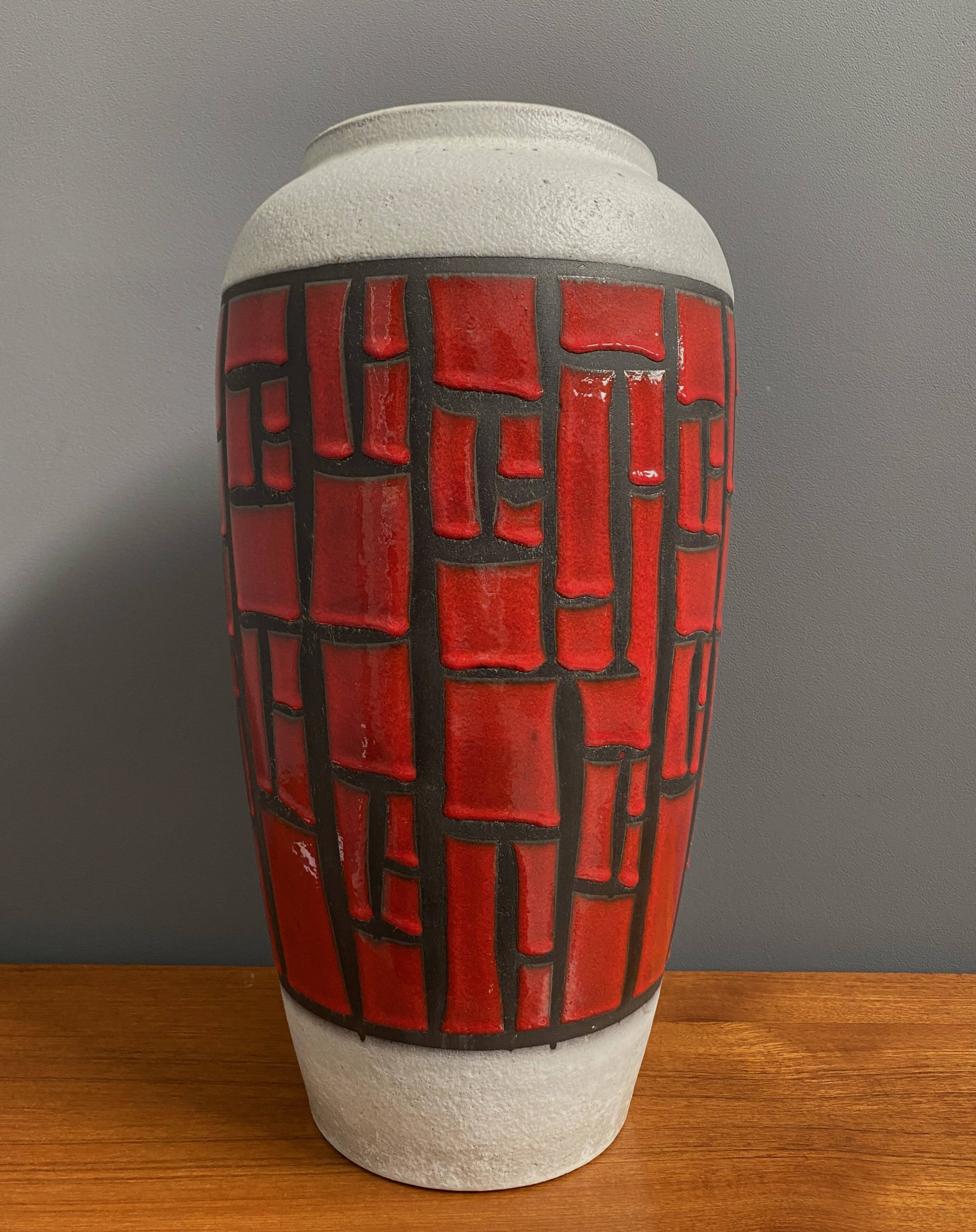 Large vase by Bay west Germany Model 624-45 1970s