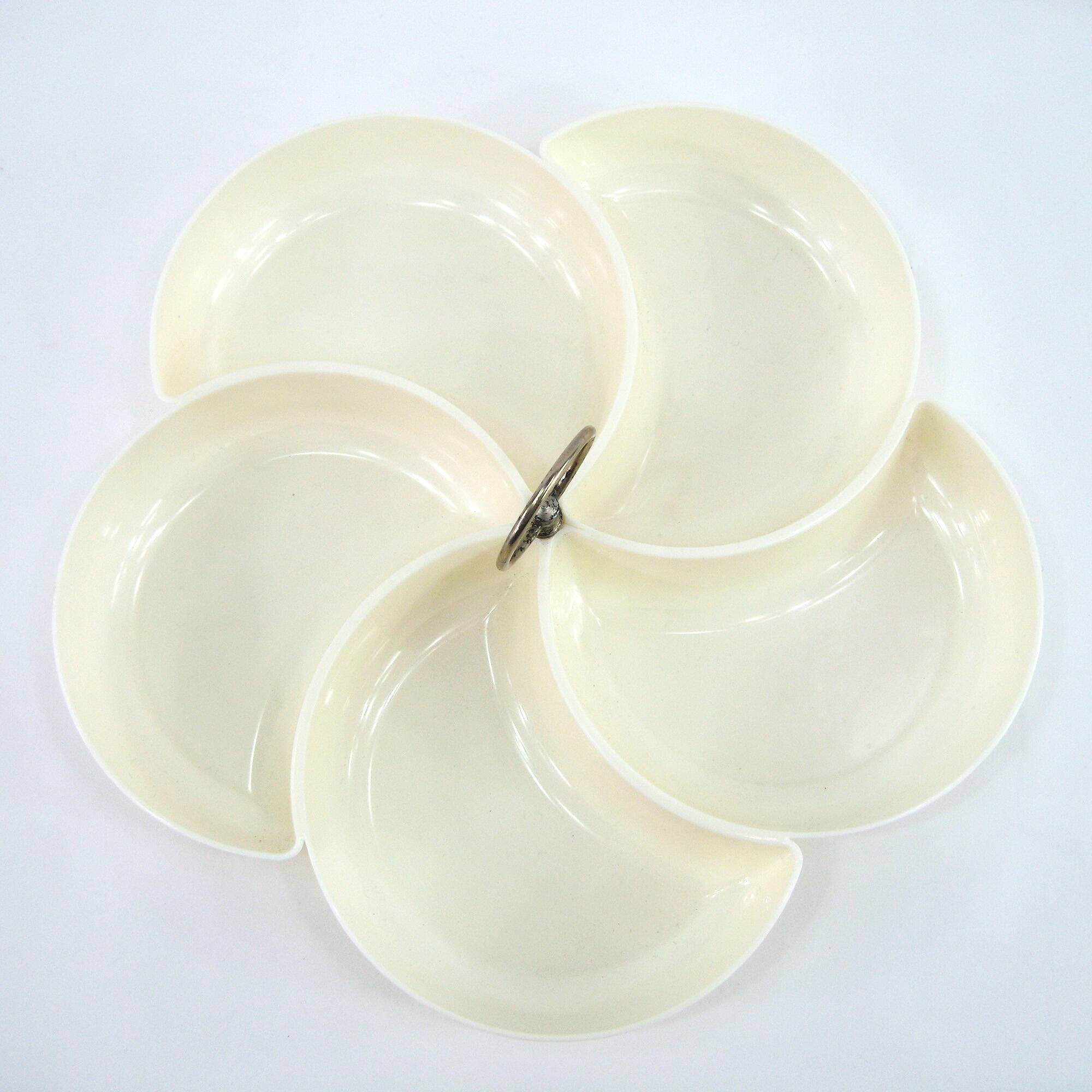 Beige plastic appetizer serving tray - flower-shaped compartments - vintage 70s