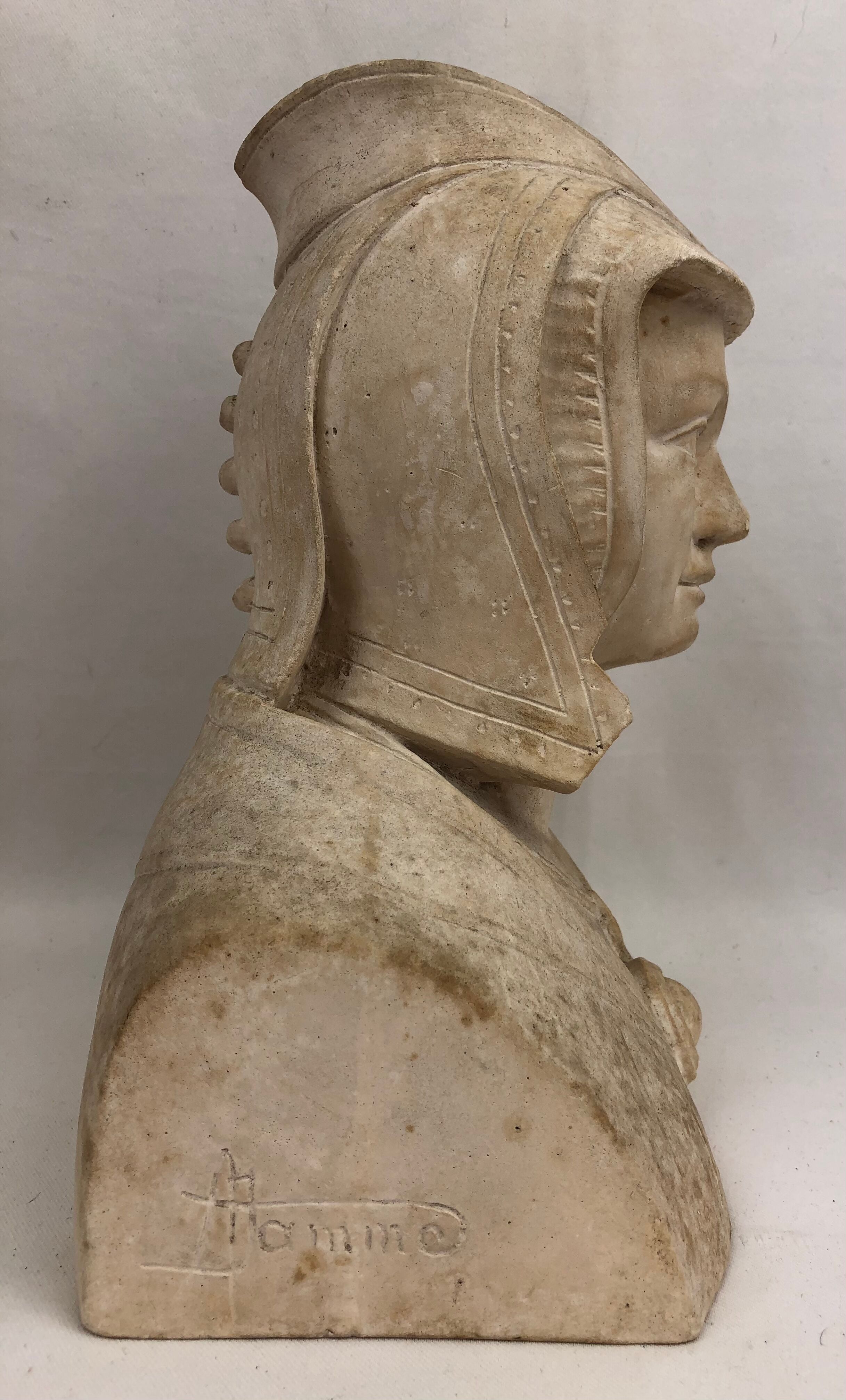 Bust in patinated plaster, "Anne of Brittany", 20th.