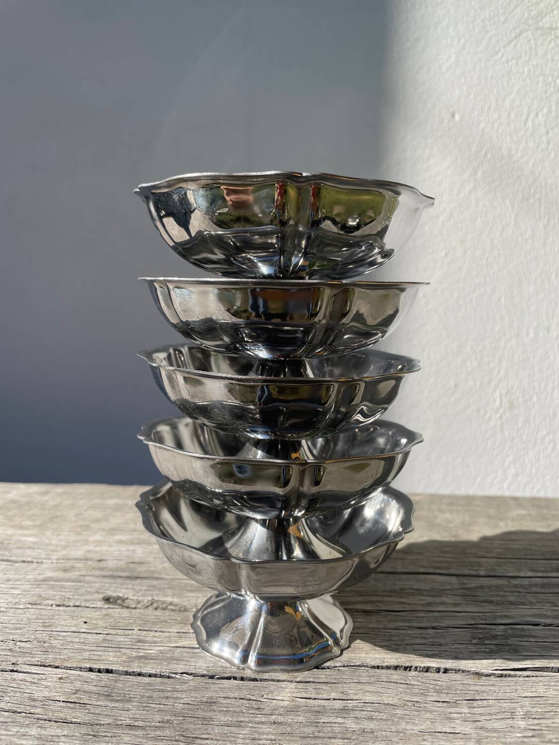 5 stainless steel cups 1970