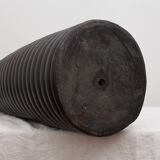 Vase en terre brun et or