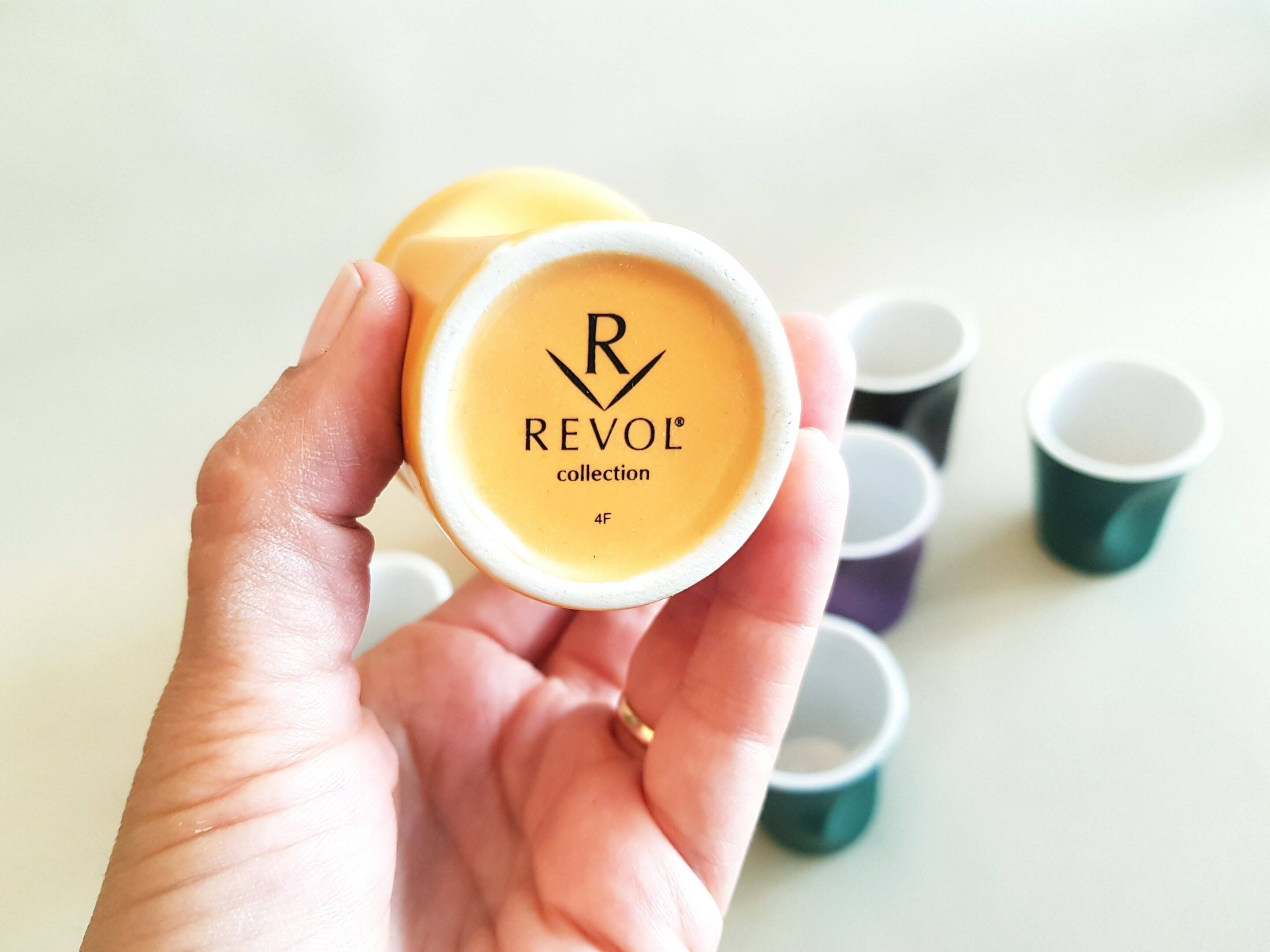 Set of 8 cups crumpled Revol Collection