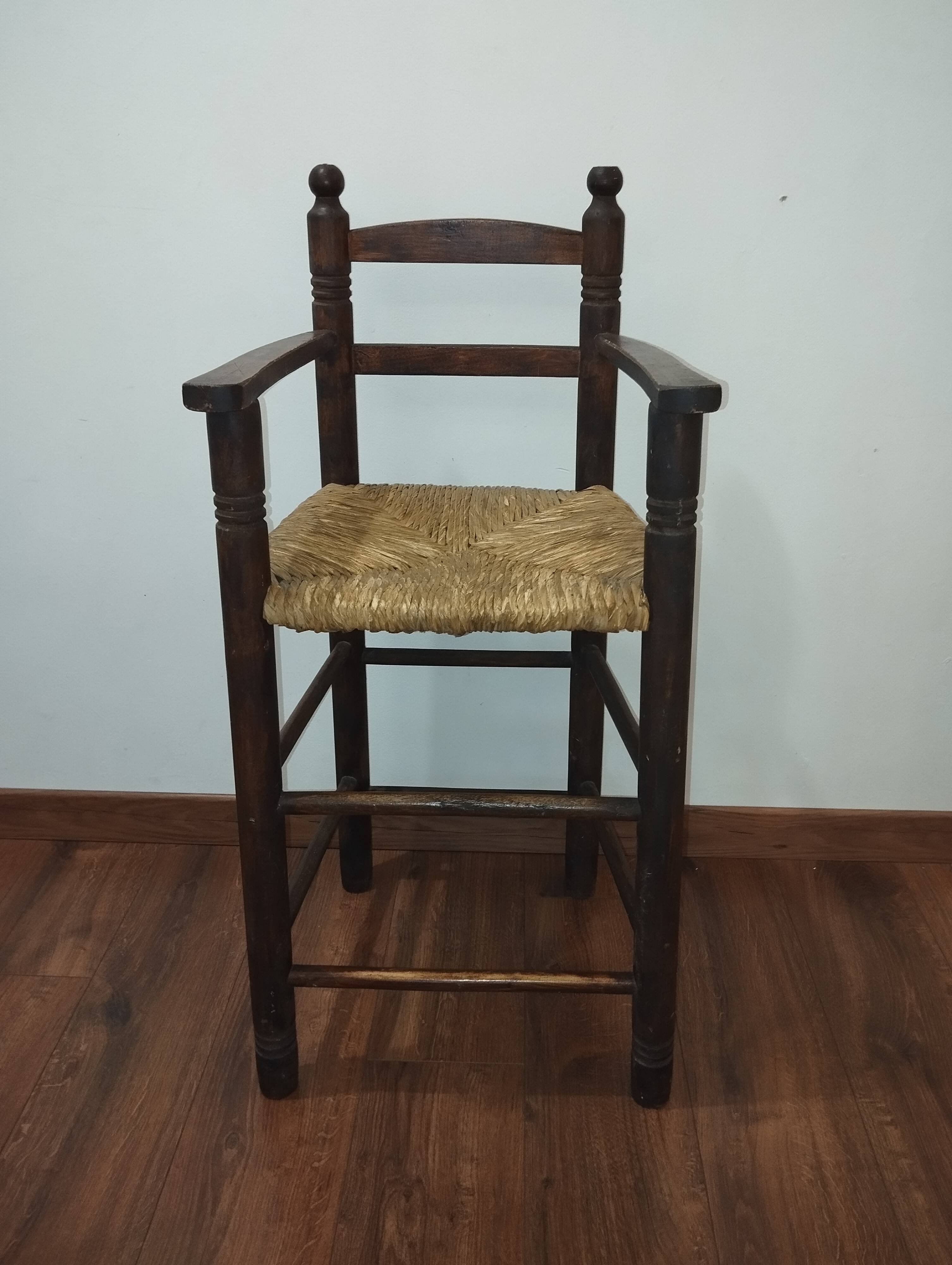 Country style high chair