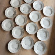 Lot de 16 assiettes creuses porcelaine opaque Badonviller