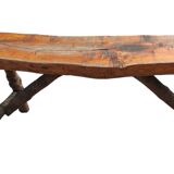 Ancien banc brutaliste