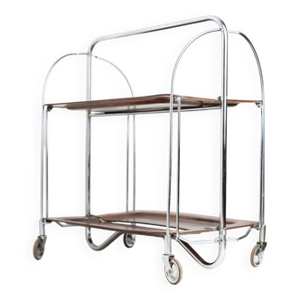 Foldable service on vintage wheels