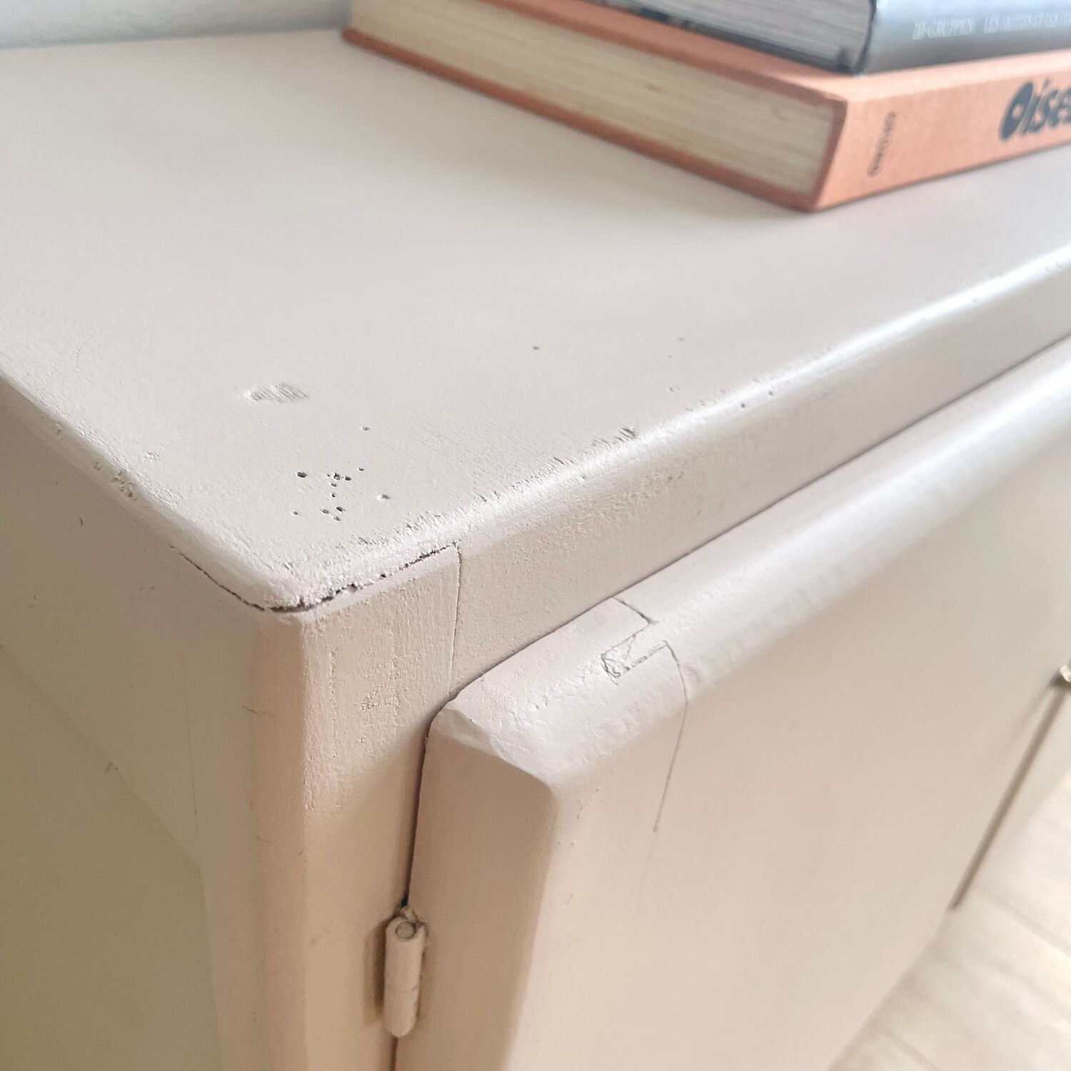 Mado type base cabinet