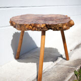 Tripod table