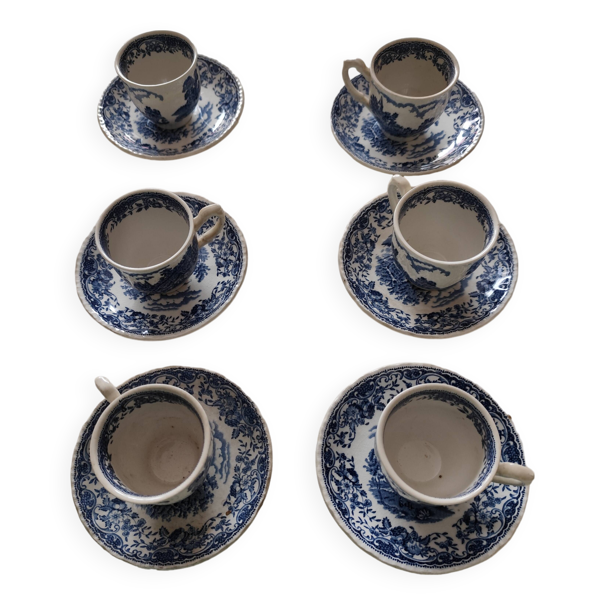 Tasses et sous-tasses Royal Tudor