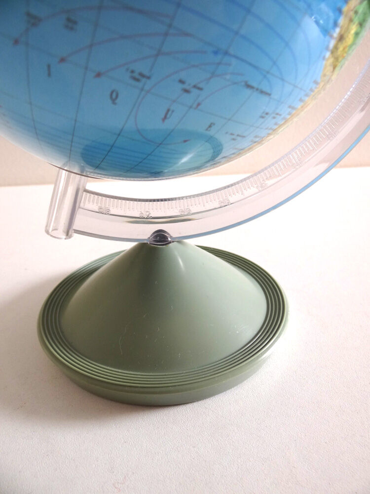 Globe terrestre années 60