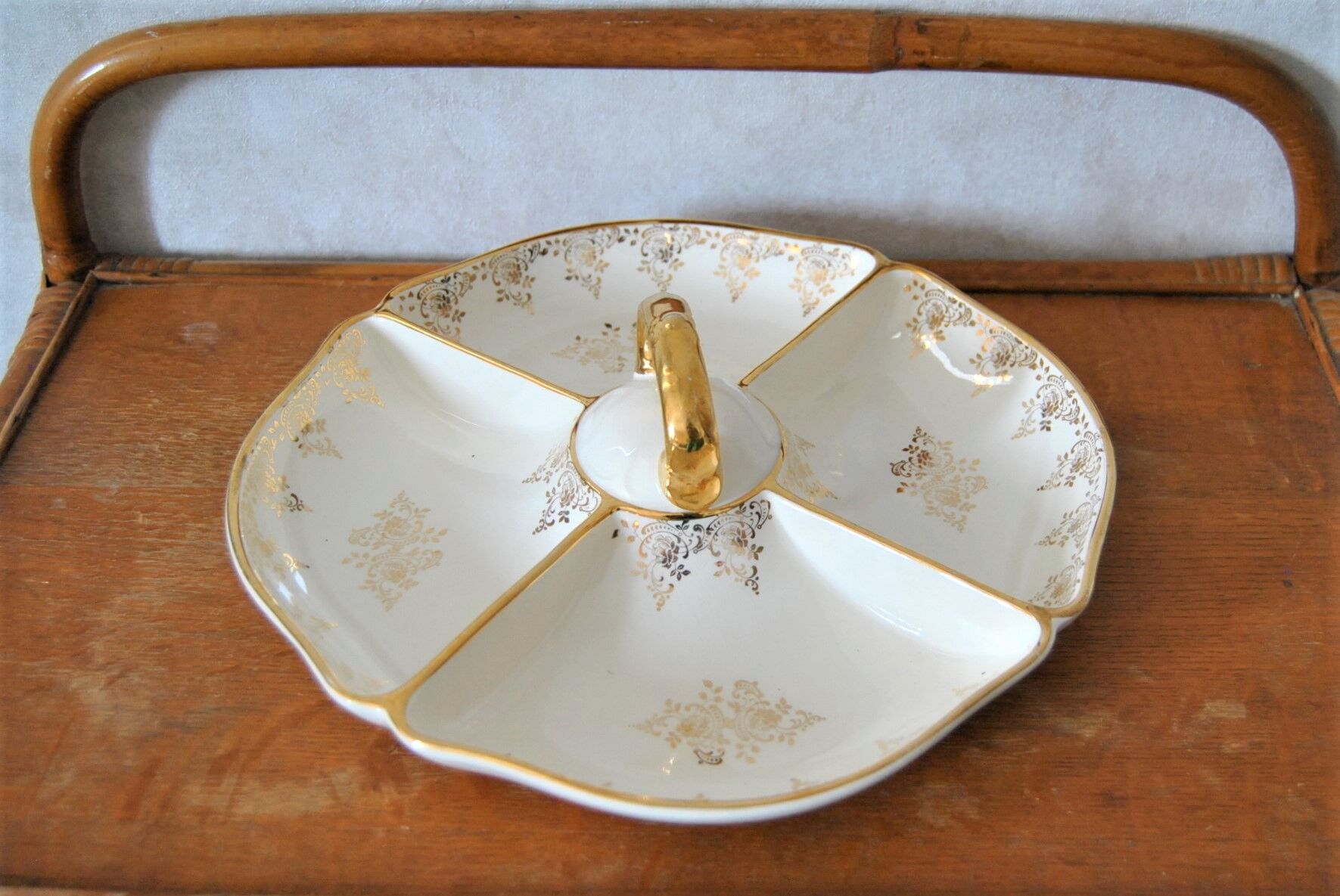Aperitif tray in porcelain gilded decoration Villeroy & Boch 50s/60s