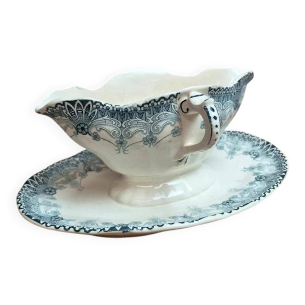 Saucière ancienne Hippolyte Boulenger Choisy-le-roi modèle Henriette en terre de fer