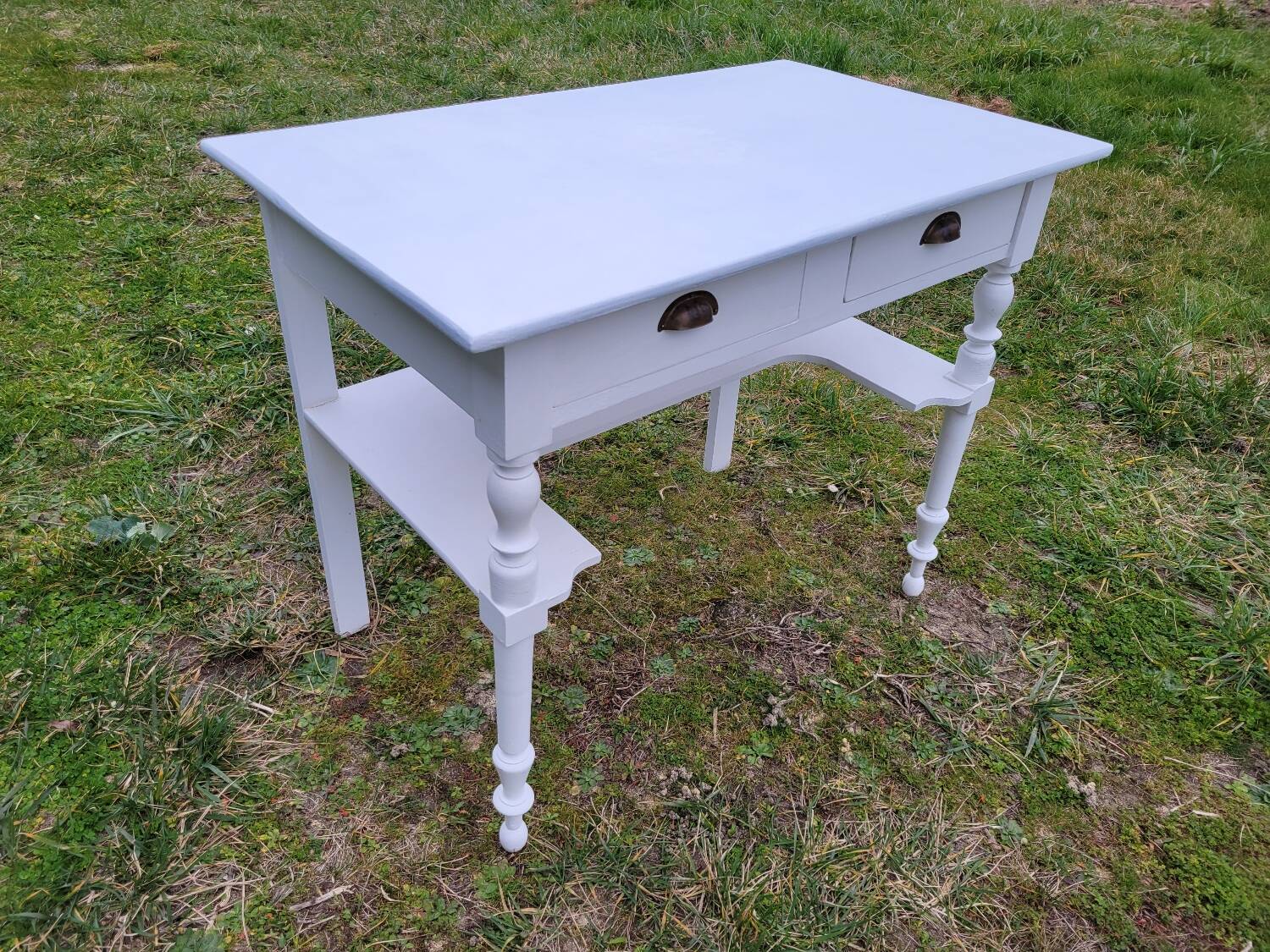 Dressing table or console