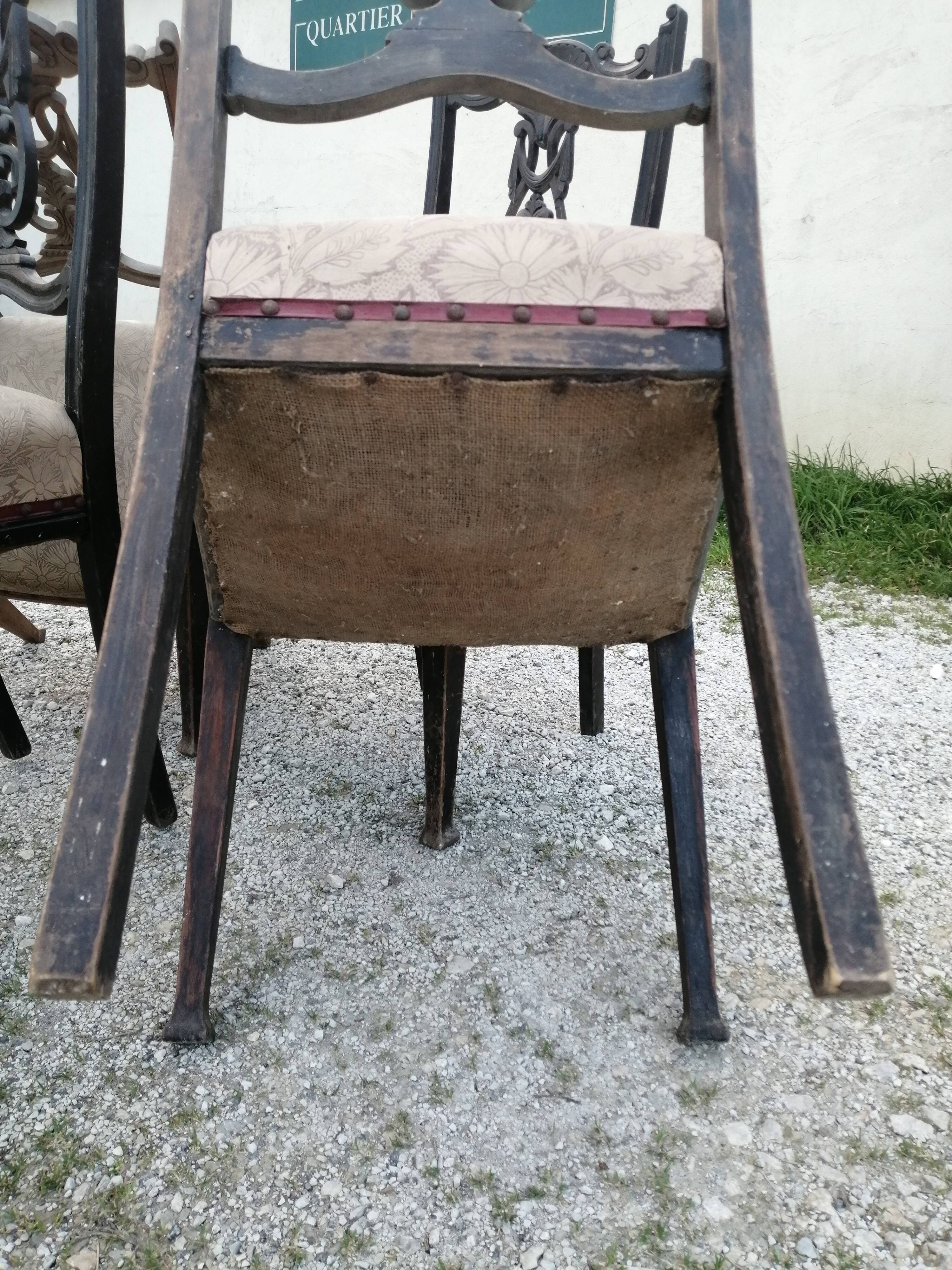 Lot 4 chairs "Chippendale"