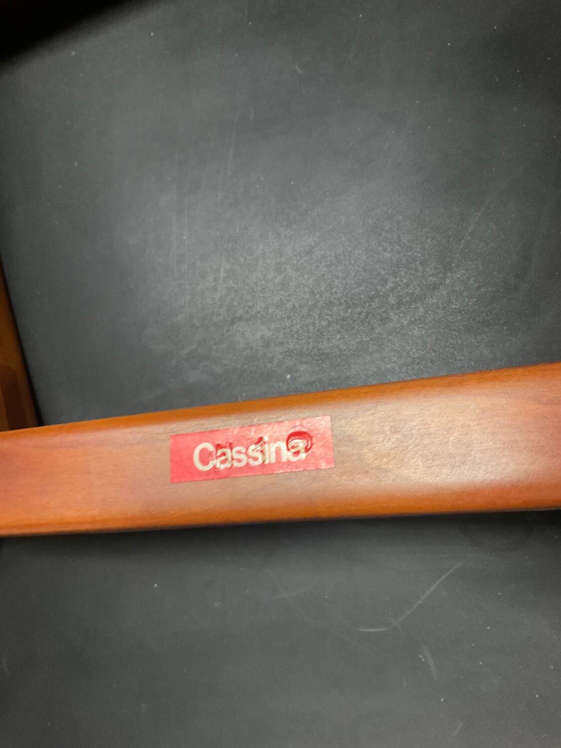 Série de 6 chaises Cassina par Josep Llusca