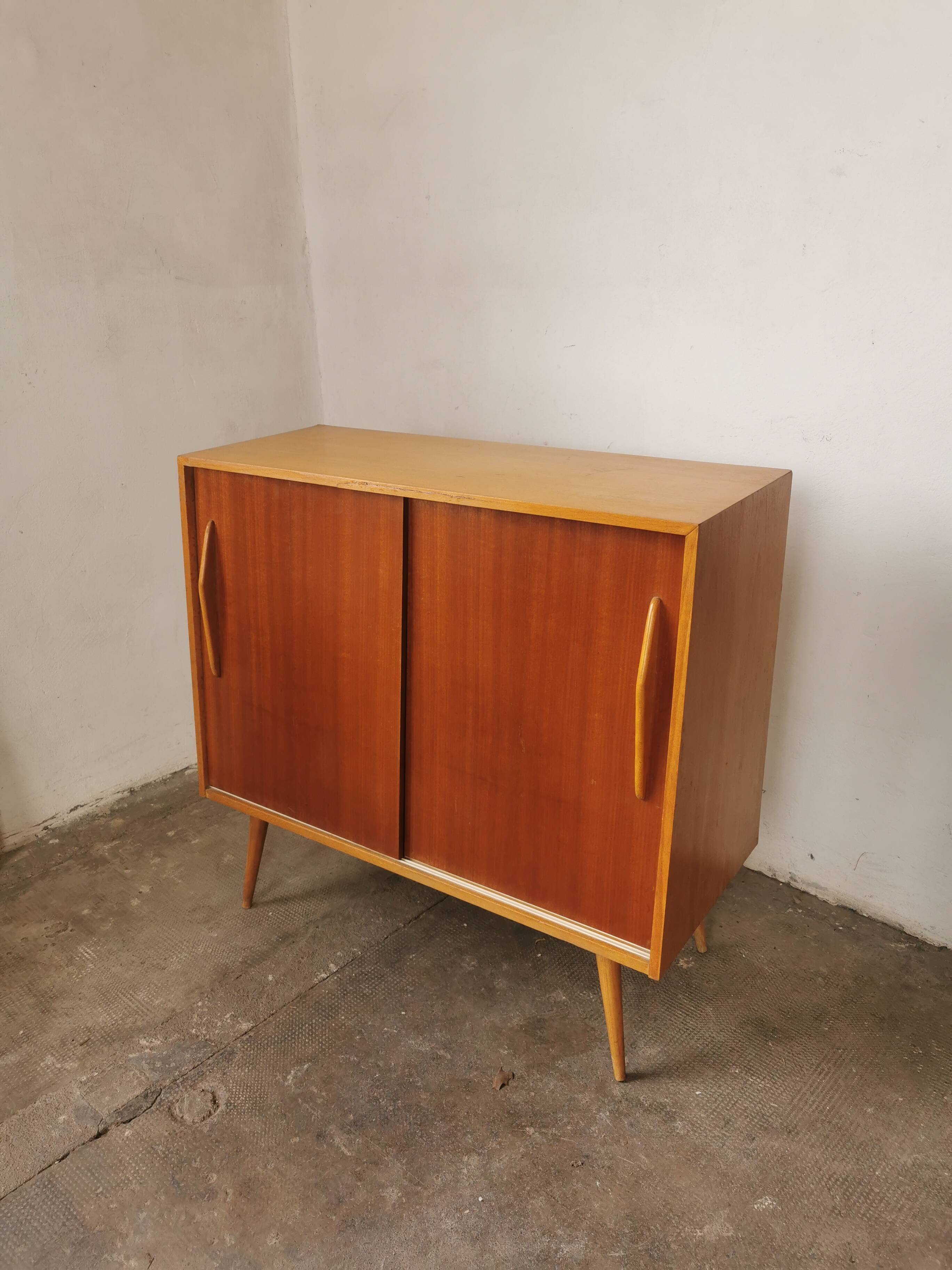 Mid-century design sliding door sideboard