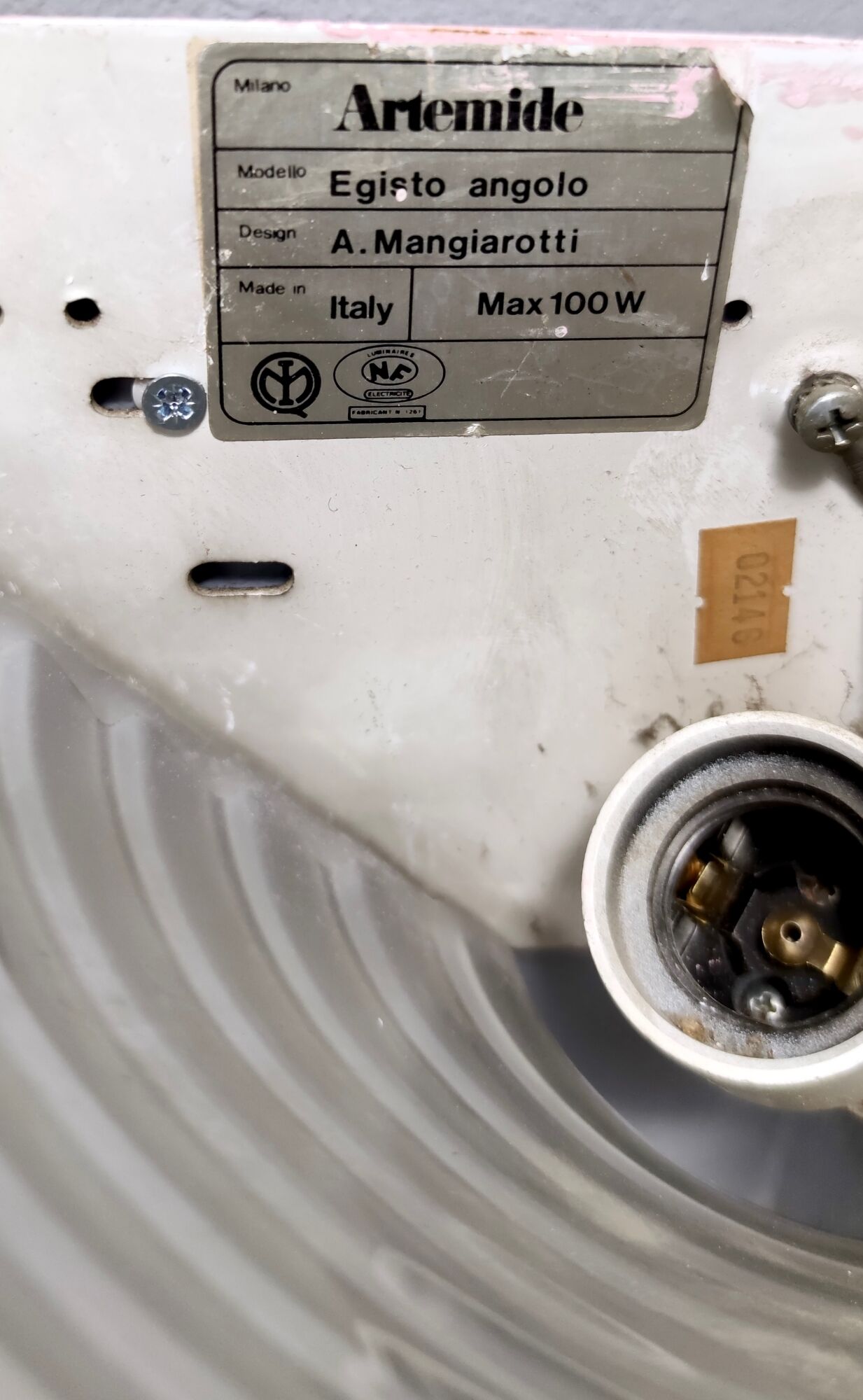 Pair of Postmodern Egisto Corner Sconces by Angelo Mangiarotti for Artemide