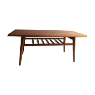 Mid Century Retro Vintage Danish Style Two Tier Teak Coffee Table. 60s