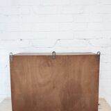 Wall shelf