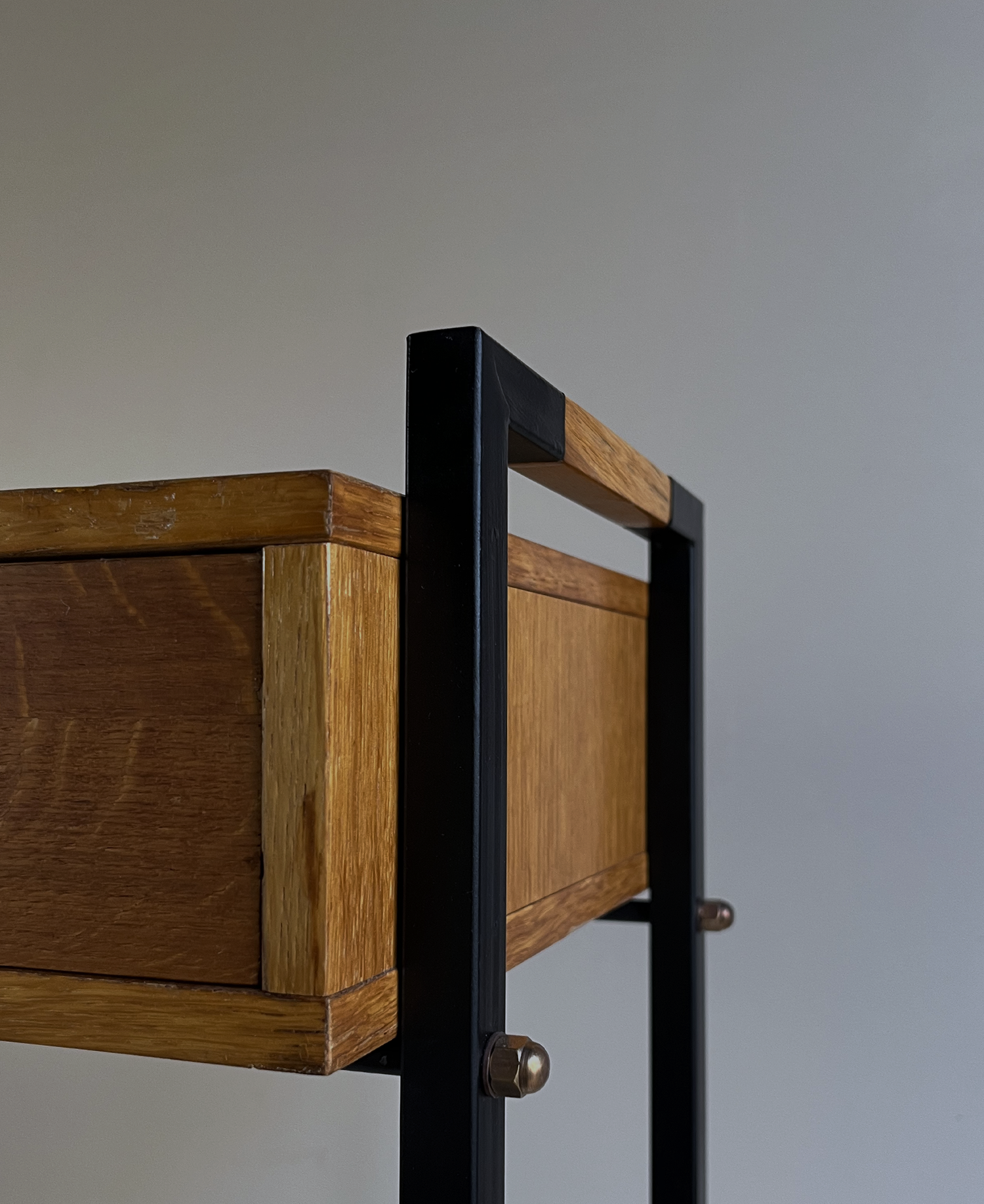 Pair of mid-century modern bedside tables