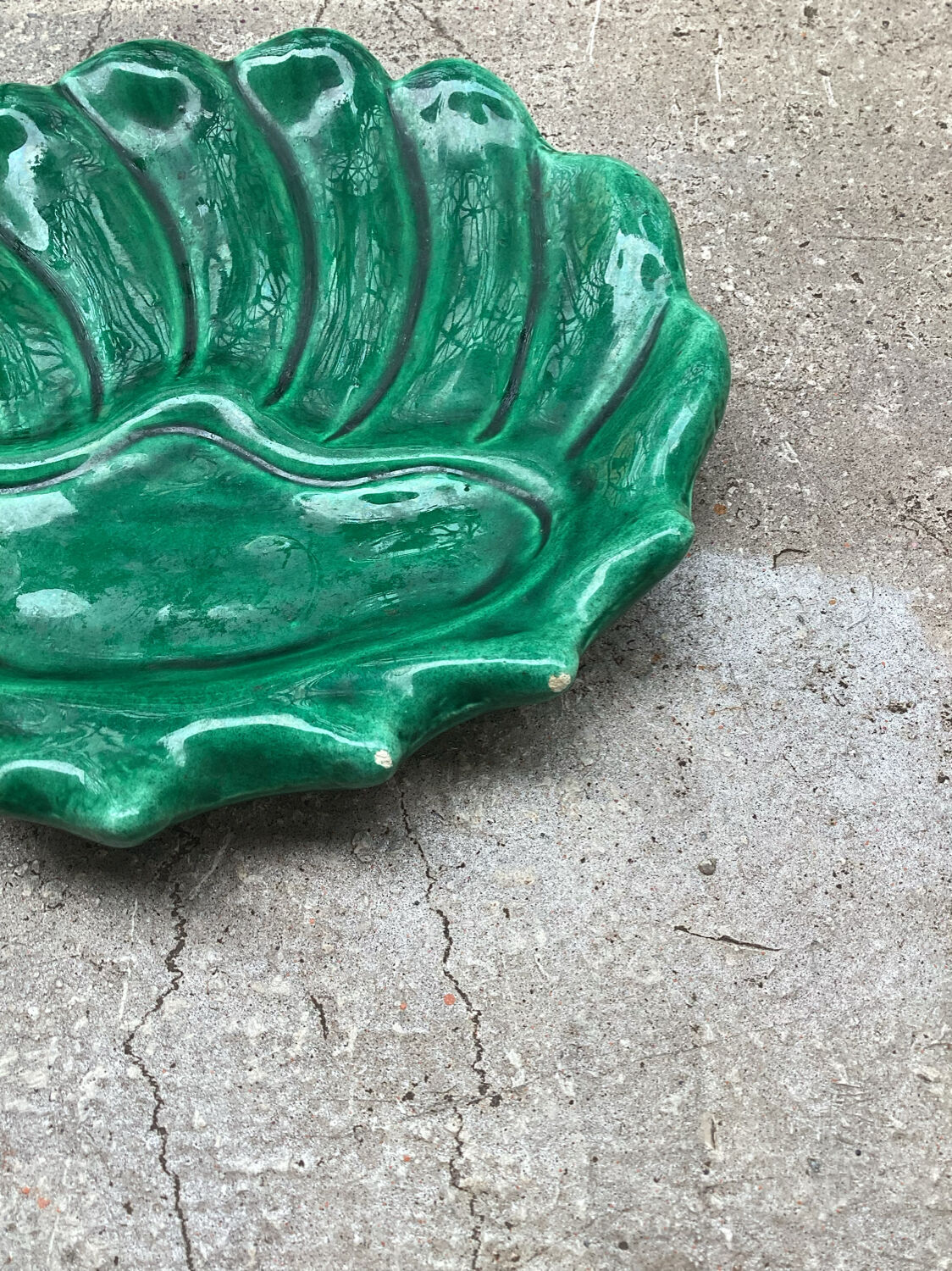 Vallauris green ceramic pocket tray