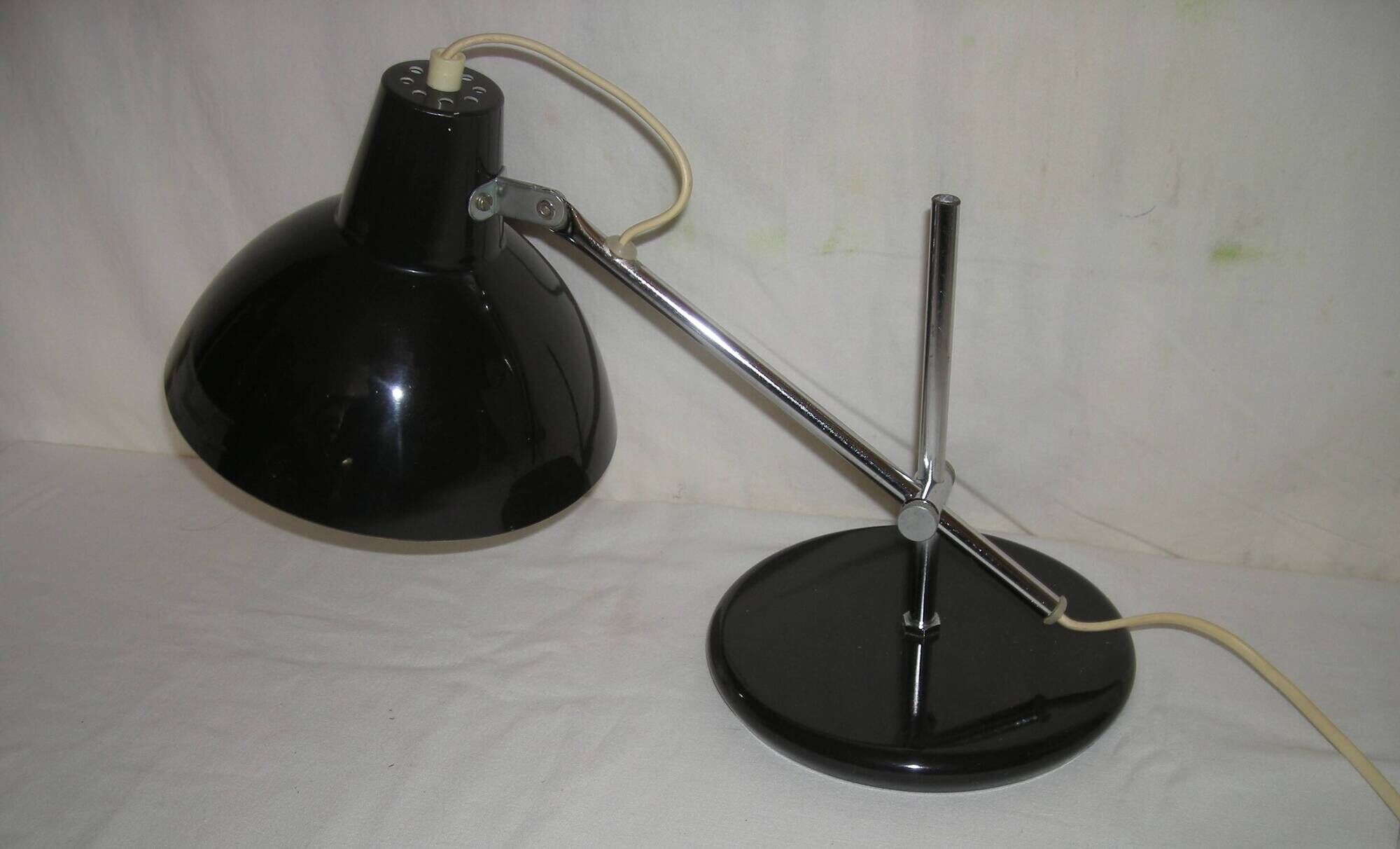 1970s cantilever desk lamp