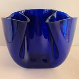 Luigi Massoni handkerchief vase for Guzzini in blue plexiglass