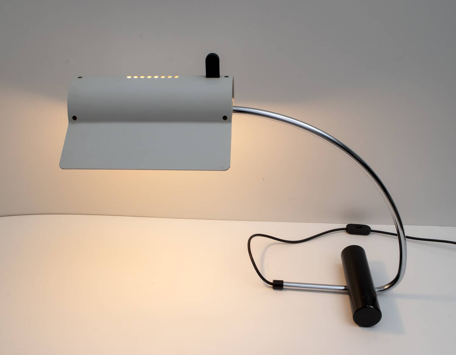 Mid-Century Modern Italian Table Lamp, 1960s