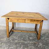 Farmhouse island table