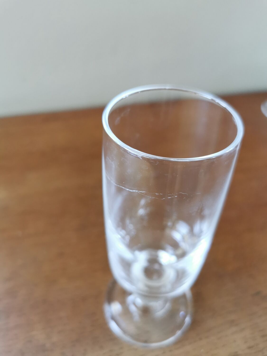 6 vintage crystal Champagne flutes