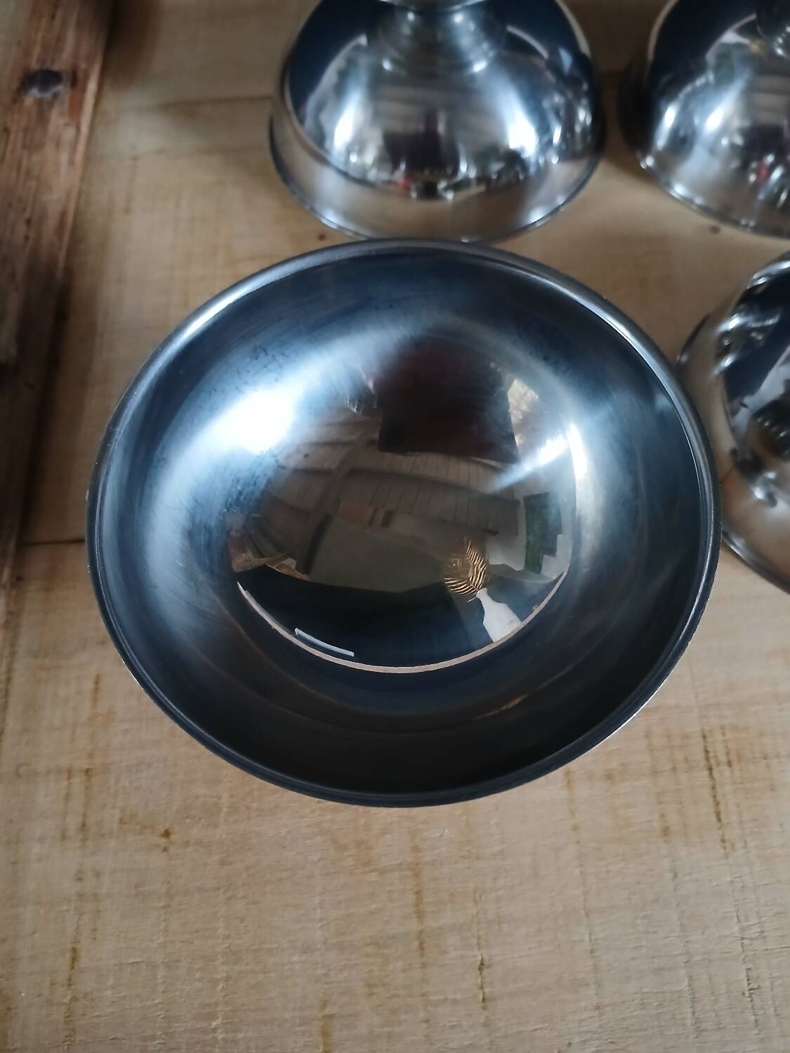 4 stainless steel ice cream cups