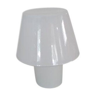 White bedside lamp gavik model