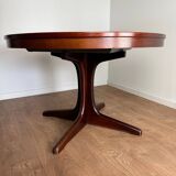 Baumann round extendable table