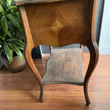 Classic dressing table in varnished wood